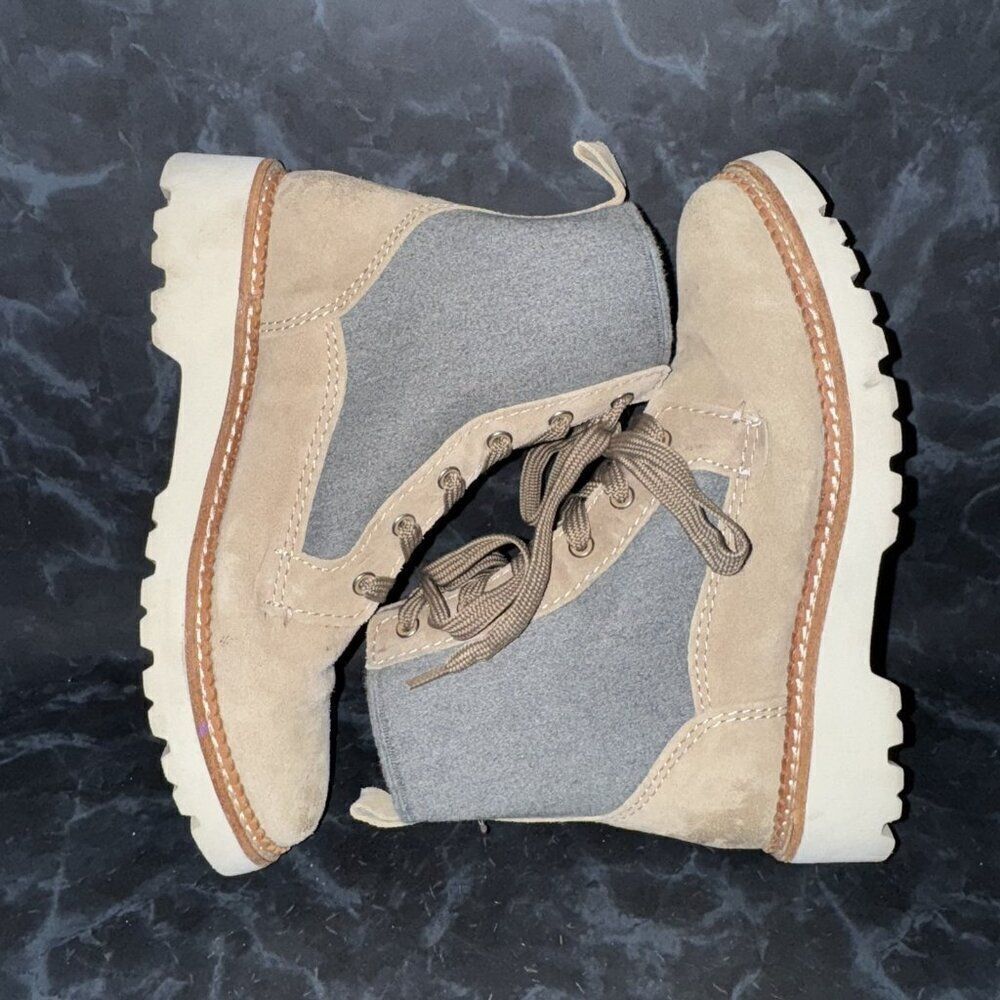 Bionica Derinda Waterproof Combat Lace Up Boot Ivory Cream Gray Women’s Size 7M - Picture 5 of 9